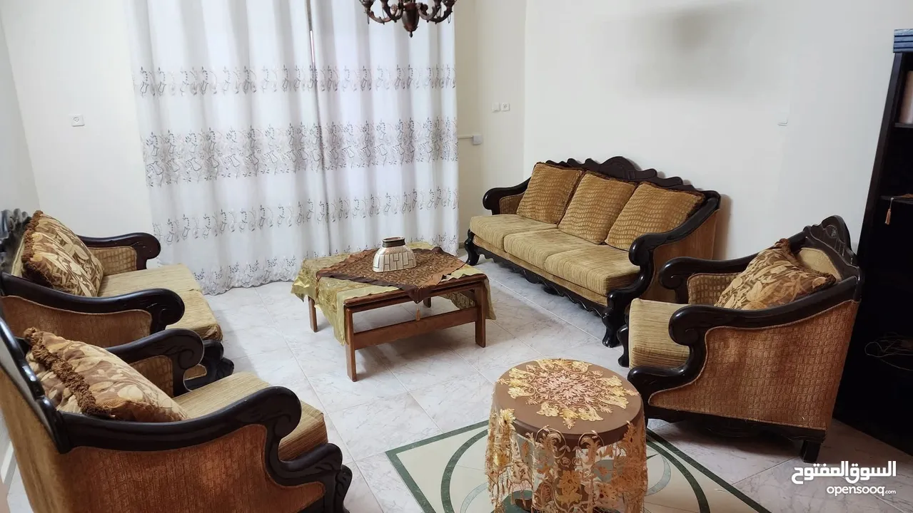 شقه مفروشه للايجار في منطقه العامريه بنابلس