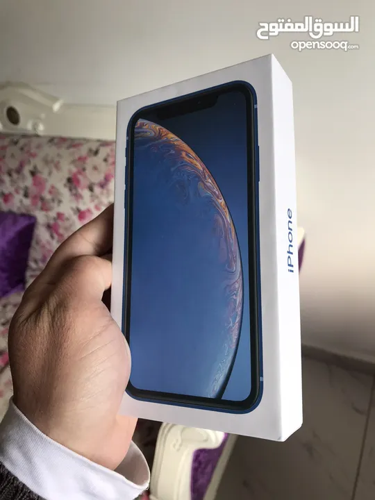 ايفون xr ازرق جديد 64