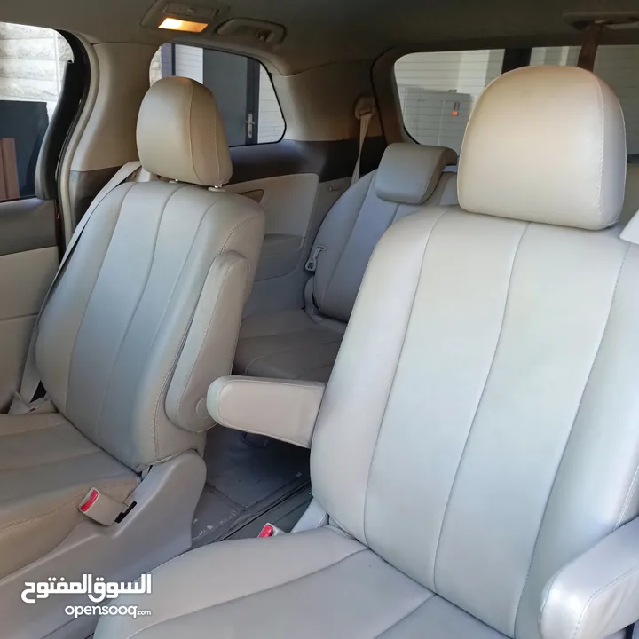 تويوتا بريفيا للبيع