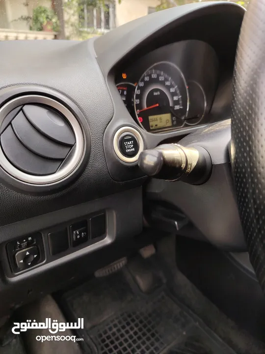 متسوبيشي اتراج 2017 ترخيص2018 عداد 66 الف فحص نخب ترخيص وتامين 7 شهور