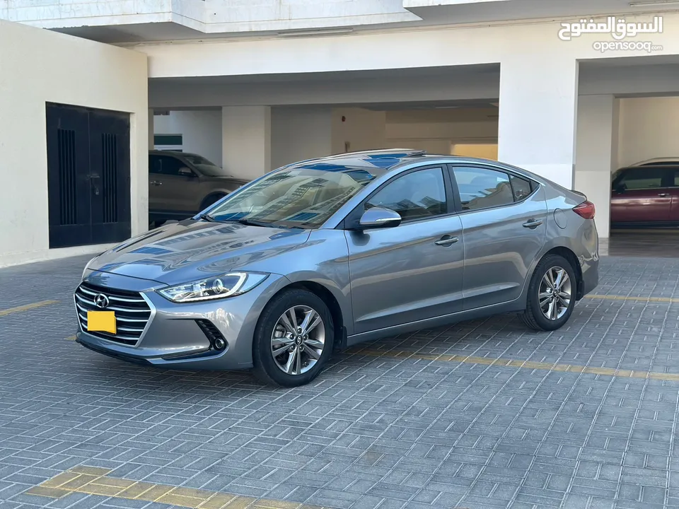 Hyundai Elantra 2018 Oman car 1.6 full options like new 91000 km only