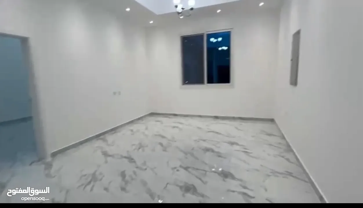 للبيع فلتين متجاورتين جدد في الرمثا الشارقة