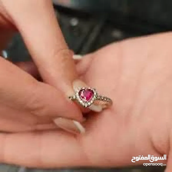 Pandora bracelet الأصلي