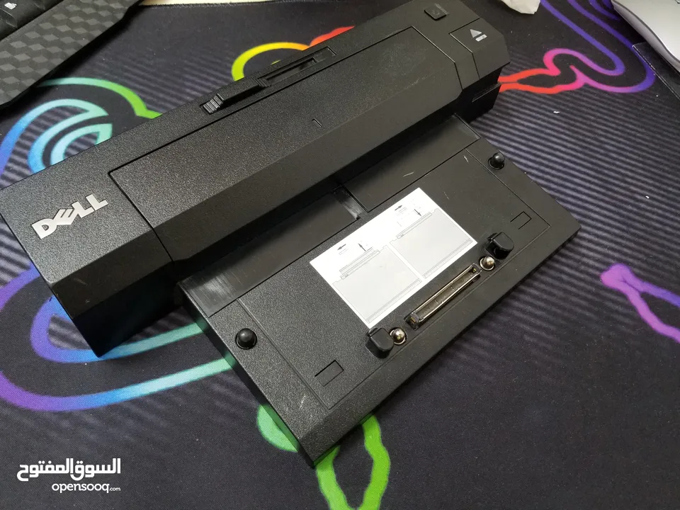 قاعده مداخل لاب توب متعدده