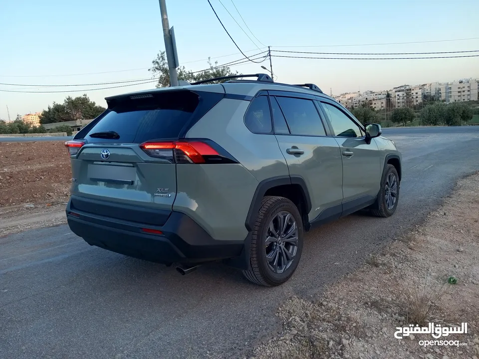 رافور 2022 XLE فورويل بطارية ليثيوم فل مع فتحة