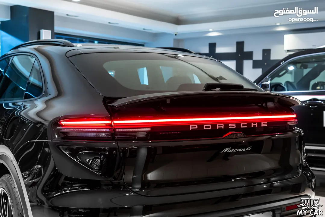 2024 Porsche Macan 4 Electric