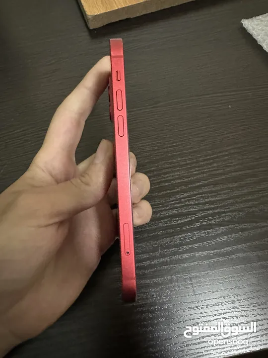 iPhone 12 وكاله عالفحص