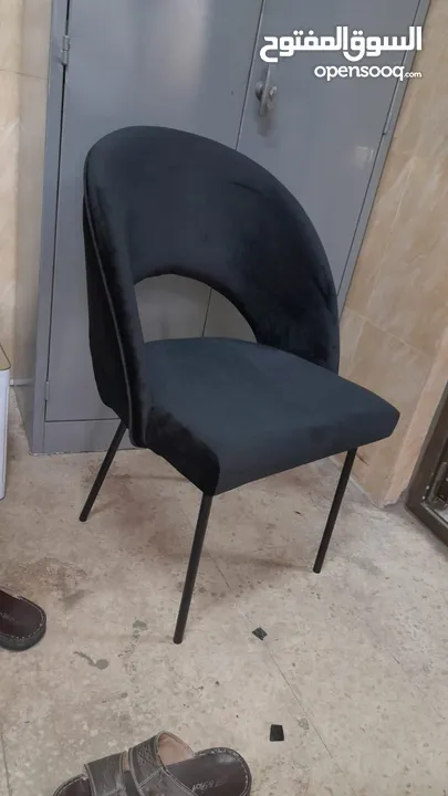 تفصيل وتجهيز جميع انواع الكراسي تجهيز صالات افراح مطاعم ومقاهي ومنازل.