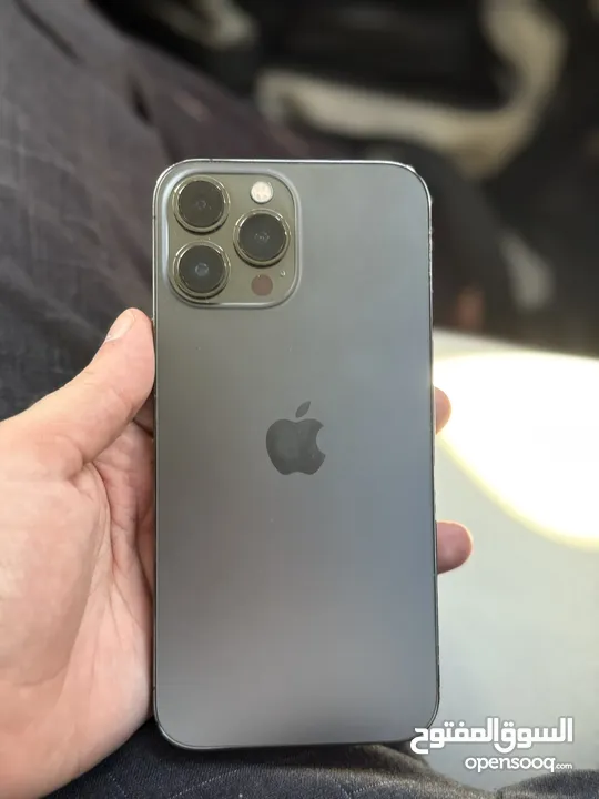 جهاز أيفون 13 pro max أسود  حالة البطارية 85% 400 دينار