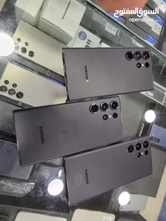 Samsung S23 ultra 256 GB بحالة الوكاله بسعر مميز