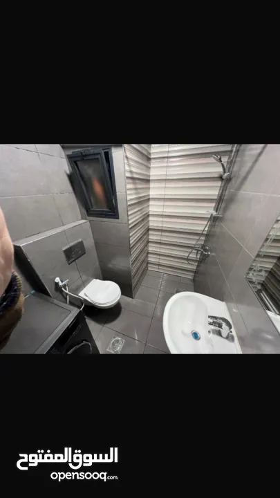 ستوديو للاجار الطيره بجانب المدرسه الانجليه