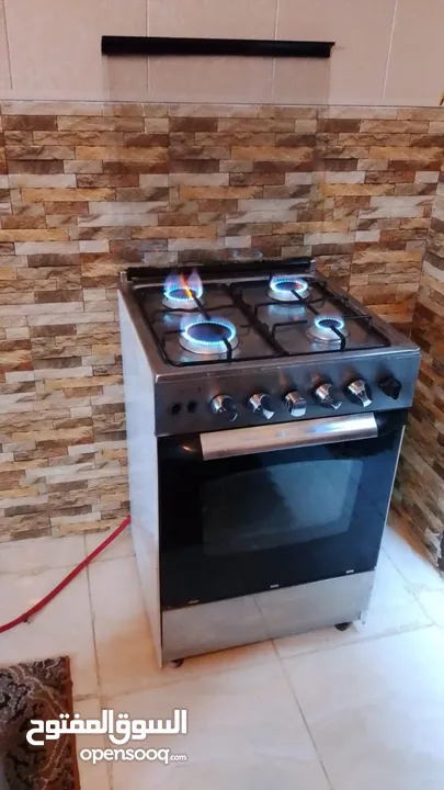 فرن غاز مستعمل بحاله جيده شغال 100% للبيع