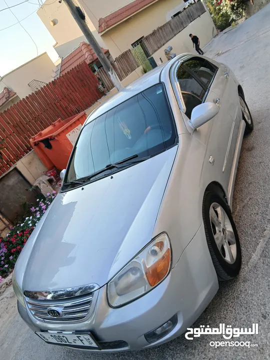 كيا سيراتو 2007