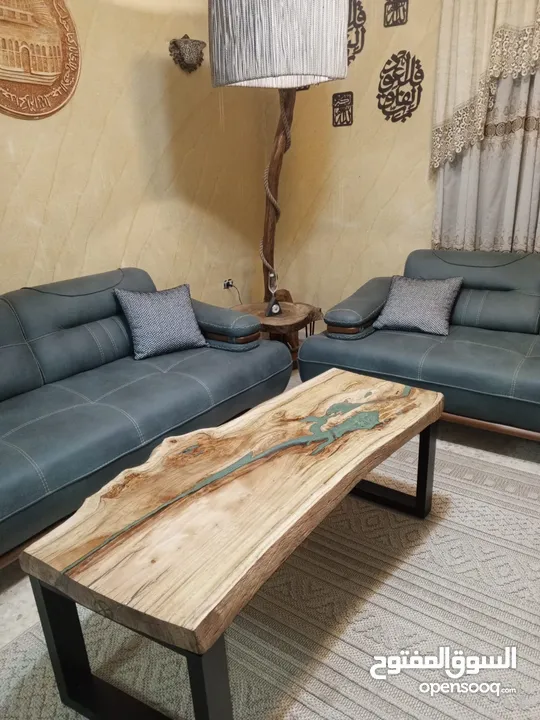 تحف خشبية يدوية