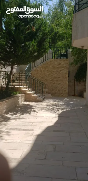 شقة مميزة للبيع في الرابع قرب السفارة الفلسطينية