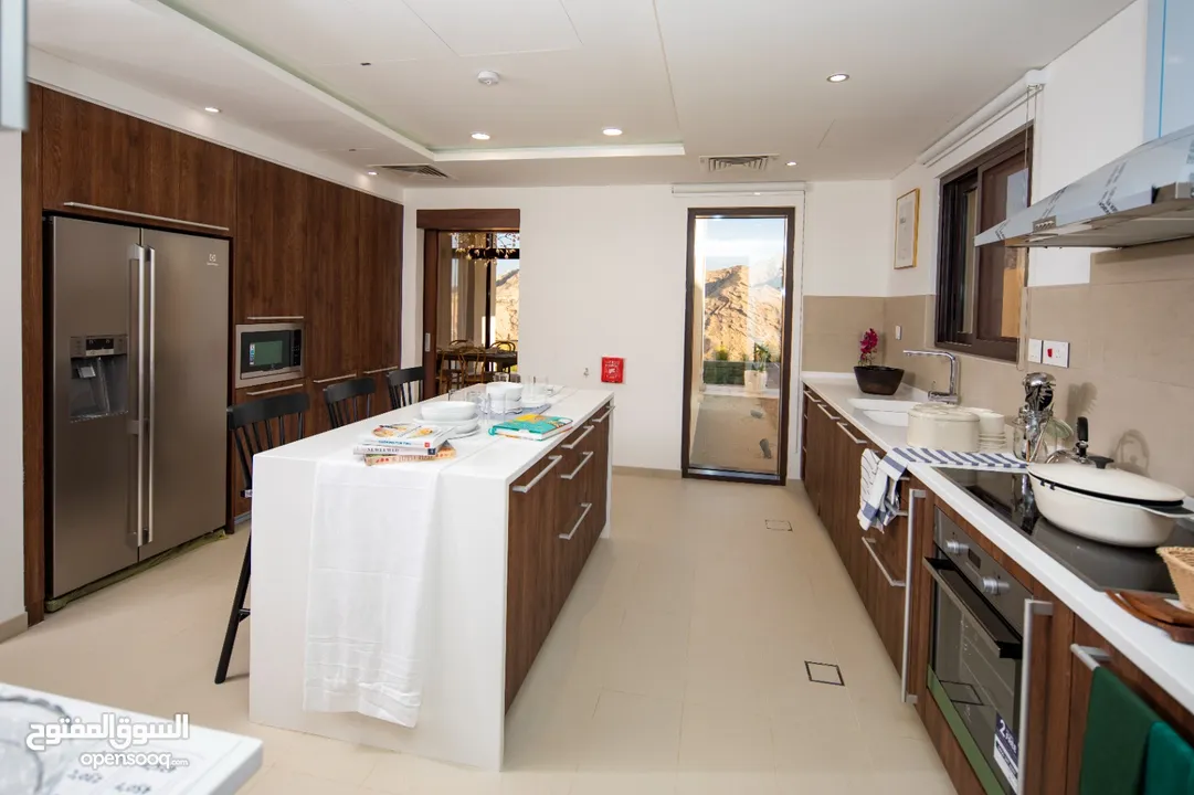احصل على إقامة وتملك حر في خليج مسقط    Get Residency and Freehold Ownership in Muscat Pay