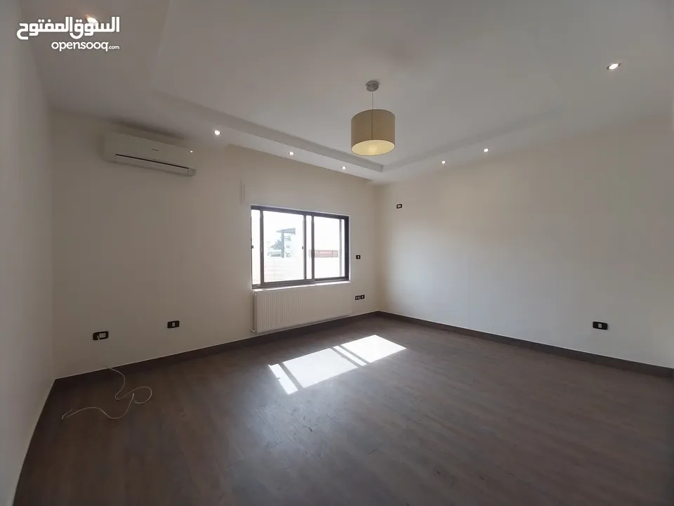 شقة للايجار في عبدون  ( Property 36956 ) سنوي فقط