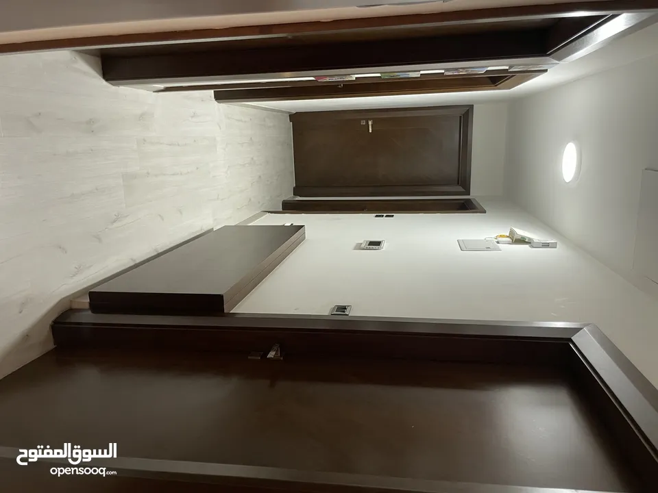 3 Bedroom Apartment Al Rabieh