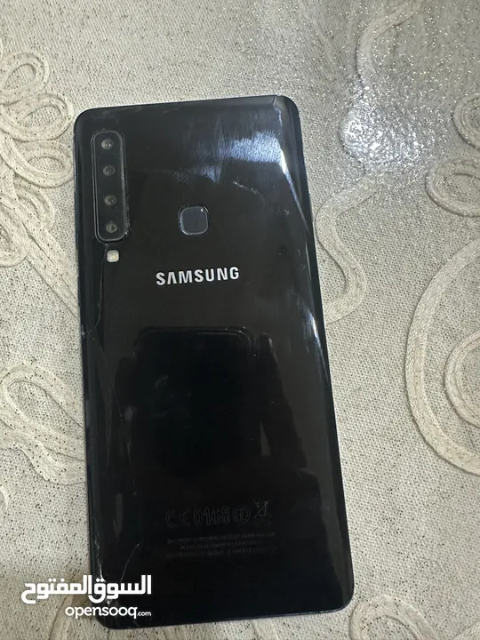 سامسونج A9 للبيع مع كرتونته بسعرر حررق