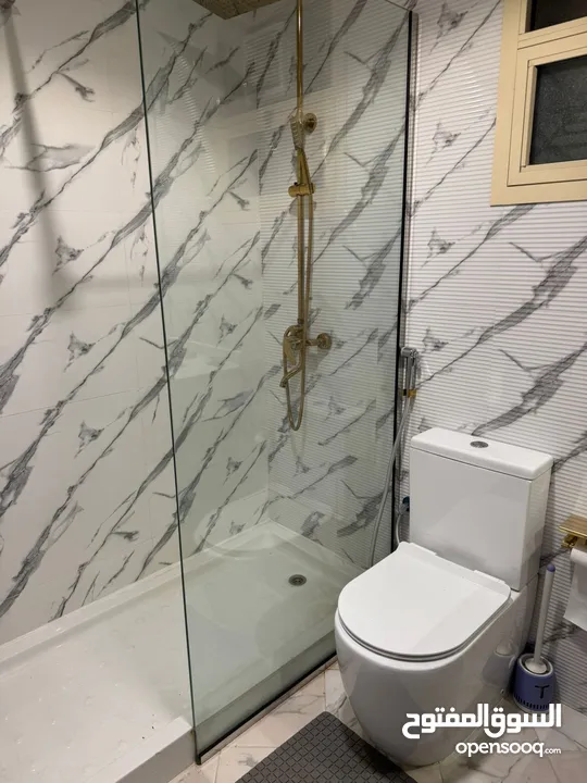 شقة للبيع في منطقة التعاون ثلاث غرف بسعر مغري 650 الف فقط