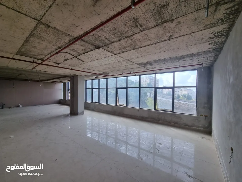 طابق تجاري للبيع في الطيرة