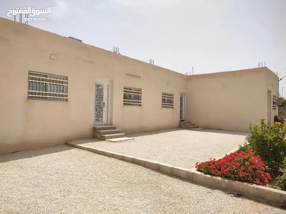 بيت للبيع المفرق ضاحية الملك عبد الله