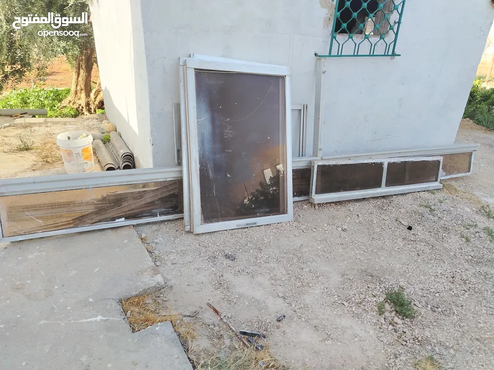 شبابيك المنيوم