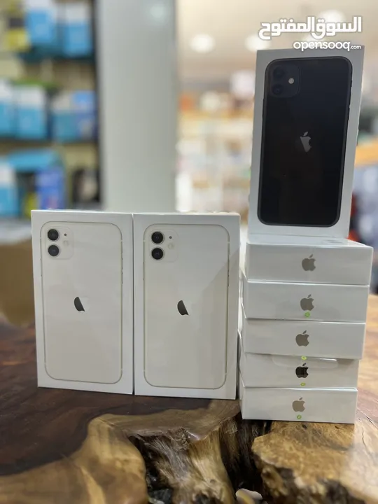 Iphone 11 128gb white,,black