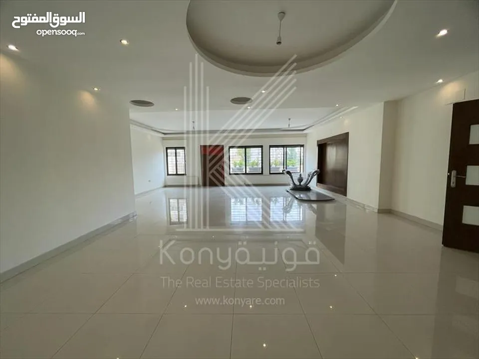 شقة مميزة للبيع في دير غبار