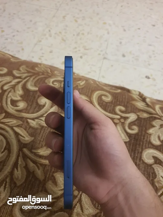 ايفون 13 128G مش مفتوح بحاله الوكاله نظيف بطارية 77‎%‎