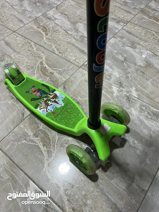 سكوتر عجال مضيئه