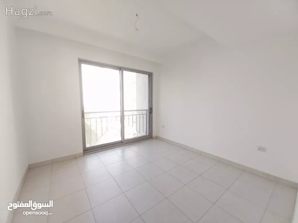 شقة للبيع في دير غبار  ( Property ID : 33892 )