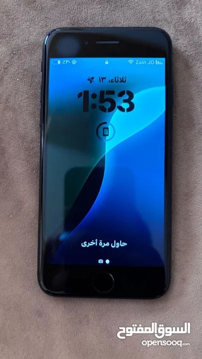 تلفون ايفون seبحالة الوكاله بطاريه 72 التلفون مسكر