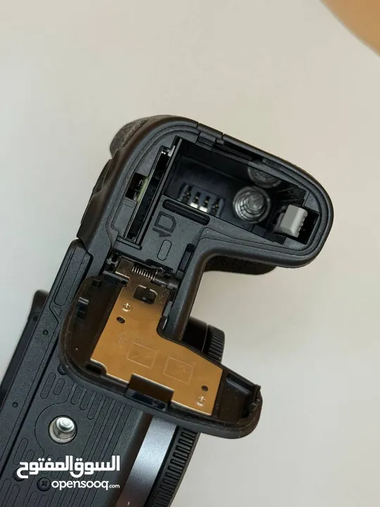 كاميرات كانون وعدسات 5D Mark IV, 6D Mark II, RP, 250D, 200D  شترات أقل من 1k وبطاريات إضافية