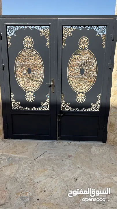 حديد دربزينات بوابات حمايات درج معادن ابواب لحام