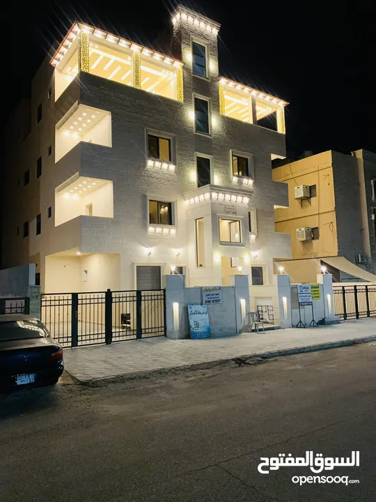 شقة ارضية  مميزه جديده في الثالثه موقع مميز للبيع