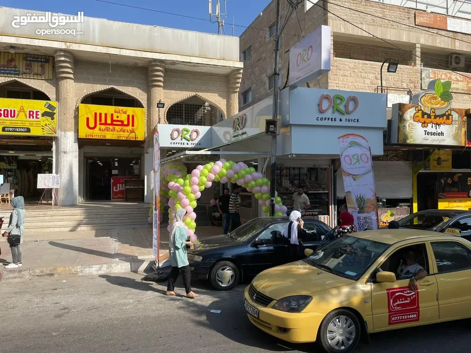 عدد محل عصير كامل متكامل  بحاله لجديد والسعر ما يرضي الله البيع كامل. كلو بحاله الجديد