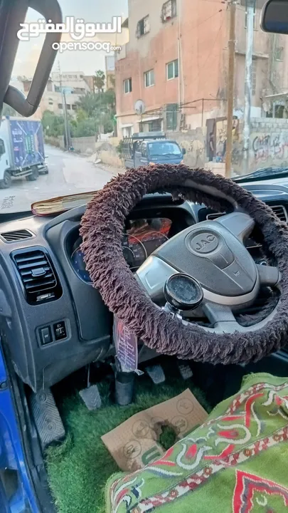 لون ازرق jac 2018