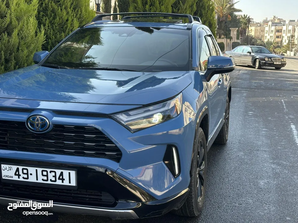 TOYOTA RAV4 Hybrid 2022 SE Black Edition