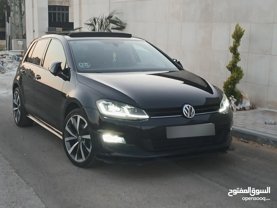 جولف فل كامل اضافات طلاء الشركة المنتجة محرك1400تربو اتوماتيك عداد 100الف فقططططط