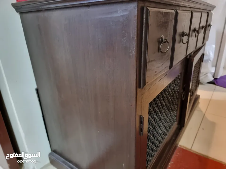 اساس منزلى كالجديد استهلاك بسيط. والبيع للسفر النهائى .السعر نهائي