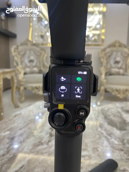 مانع اهتزاز رونين شبه جديدة DJI RS 3
