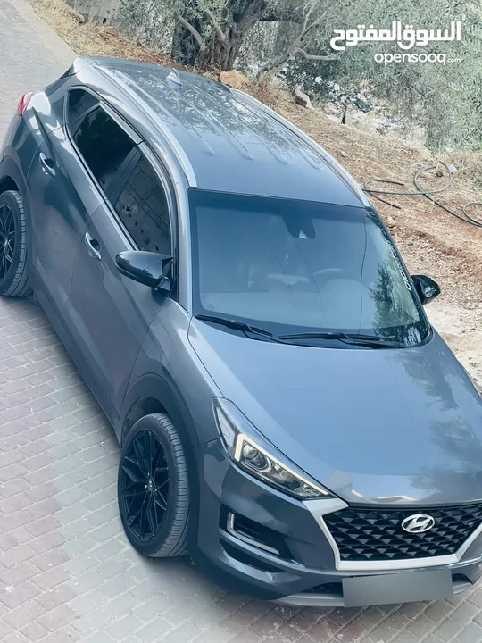 توسان 2020ترخيص19يد اولى فحص نخب لون فراني مميز بصمة معو مفتاحين شركة بسعر حرق