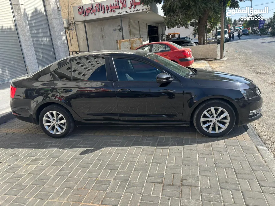 سكودا اوكتافيا صالون موديل 2018