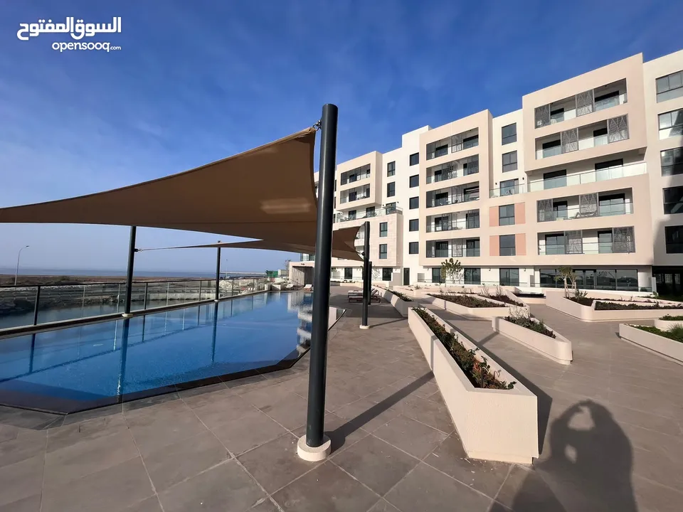 1 BR Freehold Fully Furnished Apartment in Al Mouj – Shared Pool/Gym