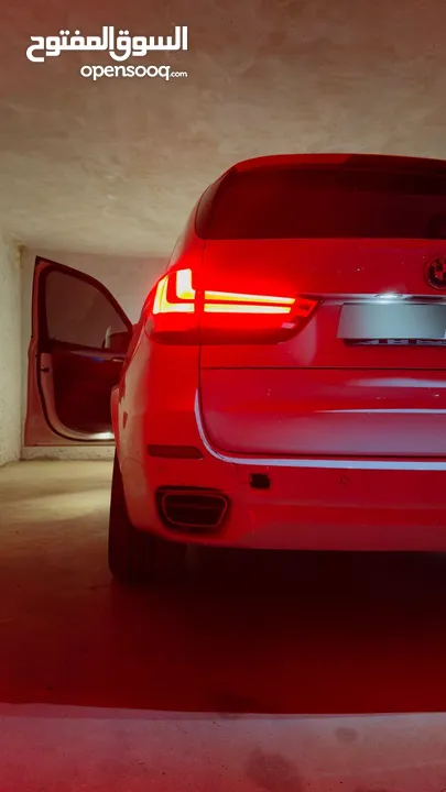 فل مسكر للبيع  في مجال في السعرBMW X5 D25 2000cc 220hp