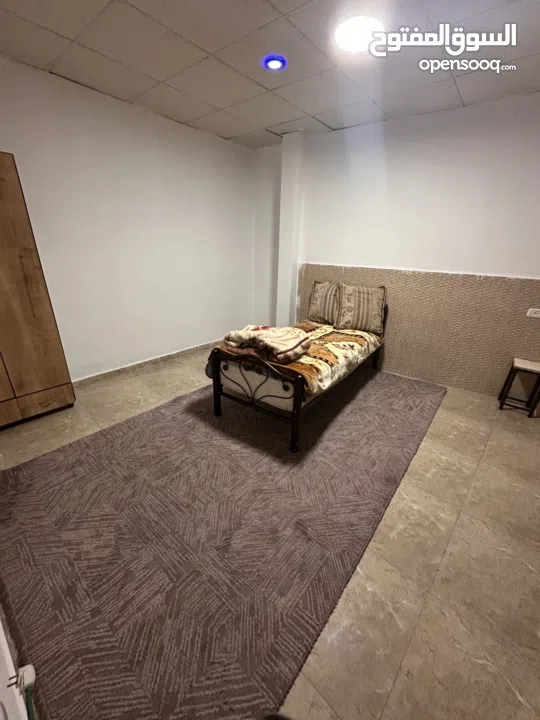 شقة مفروشة للإيجار قريبة من المعابر والجامعات والأماكن التجارية