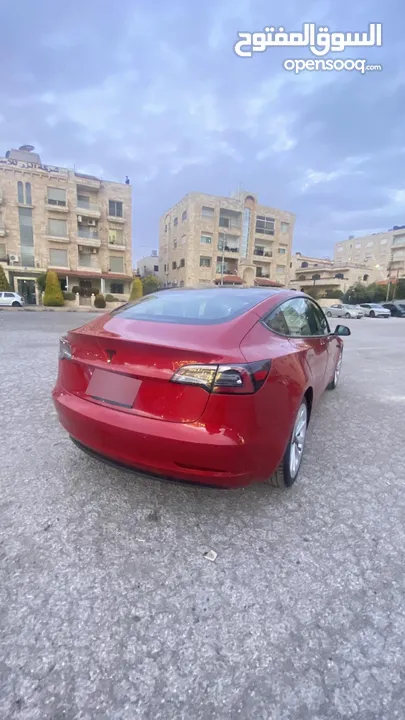 Tesla model 3 2022 standard plus/7 جيد / اتوسكور A/ عداد قليل كاش وبالاقساط