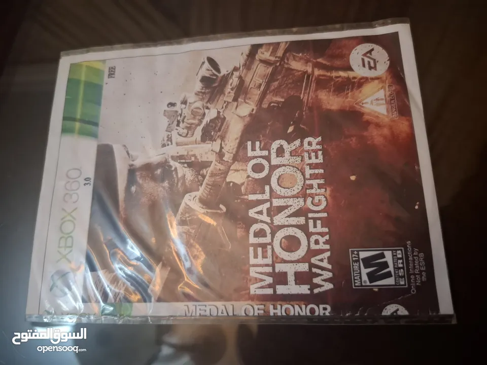 بضاعة جديدة مكونة من 41 لعبة سيدي XBOX360 غير مكرر