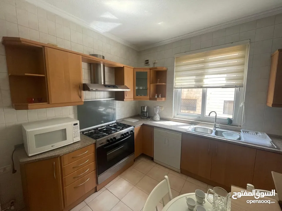شقة للايجار في ام اذينه ( Property 37120 )-174985920